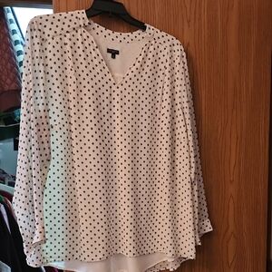 Polka Dot V-Neck Blouse